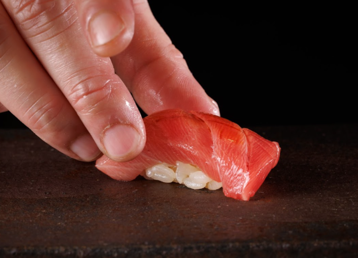 飲食業総合職（鮨業態）サムネイル